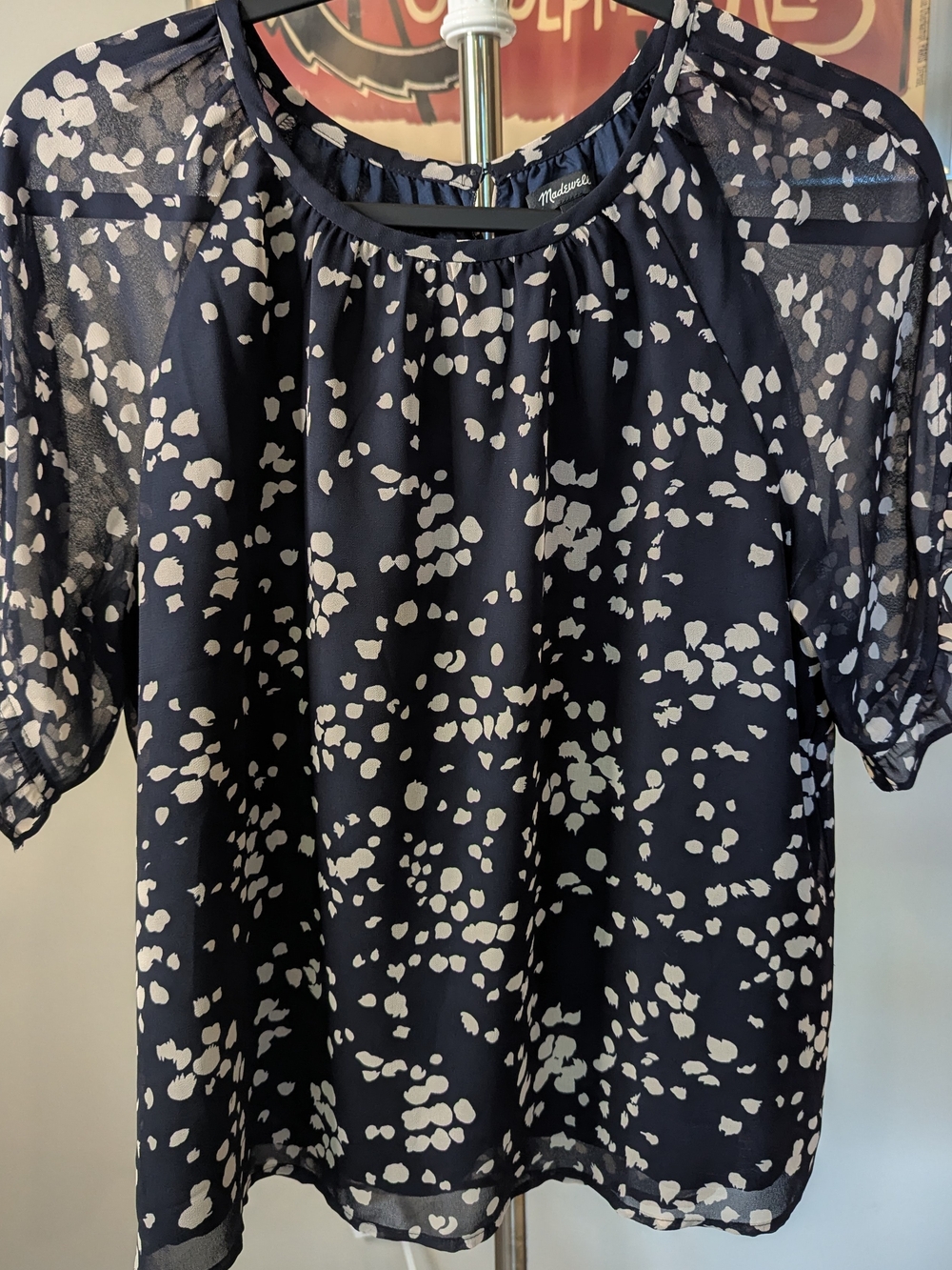 $28 Madewell Size M - Memento Ruffle Short Sleeve Top Drifting Petals Navy Dot